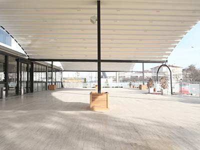 Sekoya parasol pergola